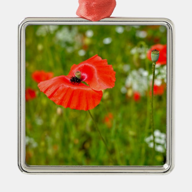 Closeup of poppies metal ornament (Front)