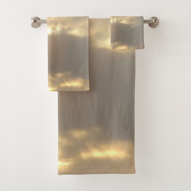 Cloud Bath Towel Set (Insitu)