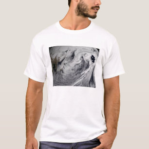 Cloud simulation of a single day T-Shirt