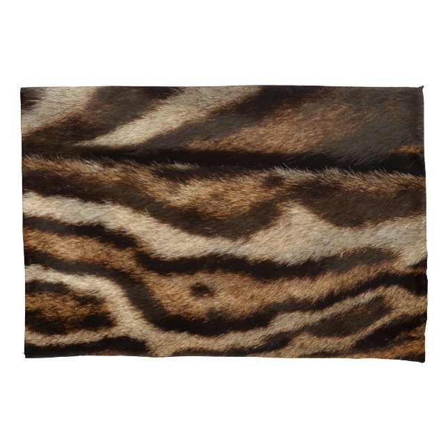 Clouded leopard fur, exotic pattern. pillowcase (Front)