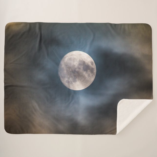 CLOUDY MOON SHERPA BLANKET (Front (Horizontal))