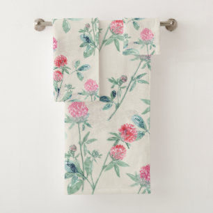 Clover, shamrock on beige.  bath towel set