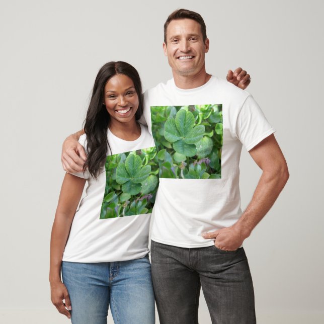 Clover T-Shirt (Unisex)