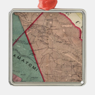 Cloverdale, Washington, Mendocino Metal Tree Decoration