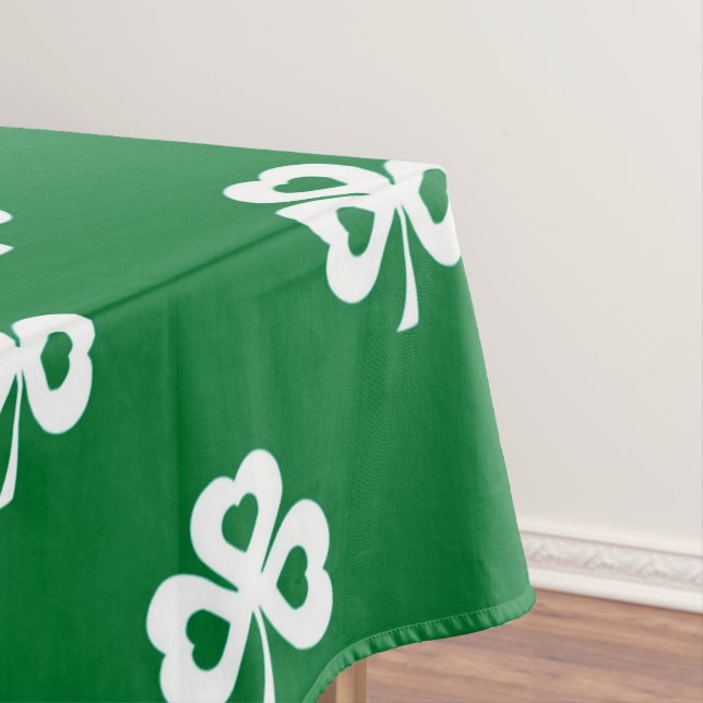 Clovers Tablecloth (In Situ)