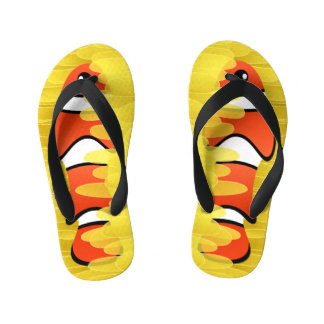 Clown Fish and Beautiful Yellow Sea Anemone Kid's Thongs