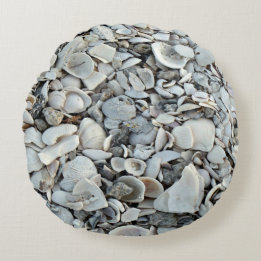 Coastal Shells Round Accent Cushion