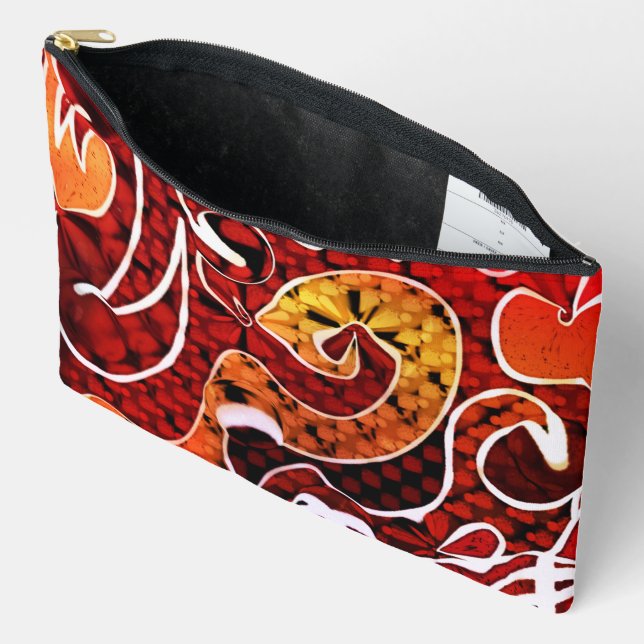Cobra Accessory Pouch (Open)