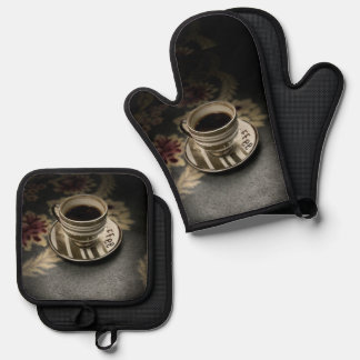 Coffee Oven Mitt & Pot Holder Set