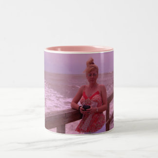 COFFEES ON - Customised Two-Tone Coffee Mug