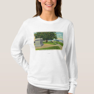 Coles Hill View of Mayflower Burial Monument T-Shirt