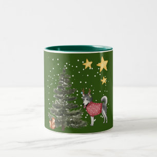 Collection "Christmas Dogs" mit Husky im Wald Two-Tone Coffee Mug