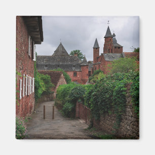 Collonges-la-Rouge, the red village magnet