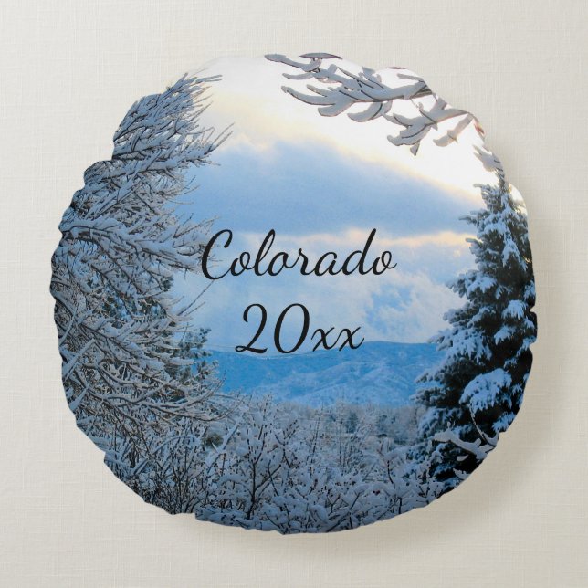 Colorado Snowy Mountains Framed by Pine Trees  Round Cushion (Front)