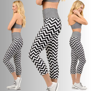 Colorful Abstract Pattern Capri Leggings