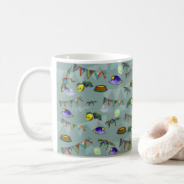 Colorful pattern for cats coffee mug (With Donut)
