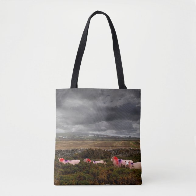 Colorful sheep tote bag (Front)