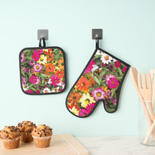 Colorful Zinnia Garden Floral Oven Mitt & Pot Holder Set
