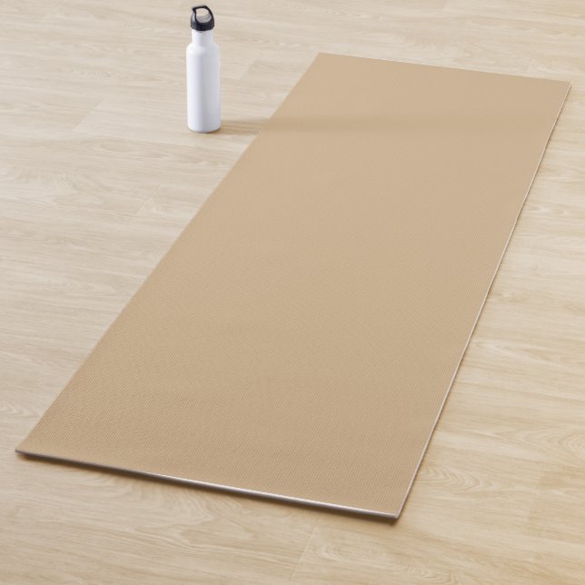 colour tan yoga mat (In Situ)