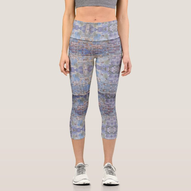 Colourful Abstract Graffiti Wall Street Art Capri Leggings (Front)