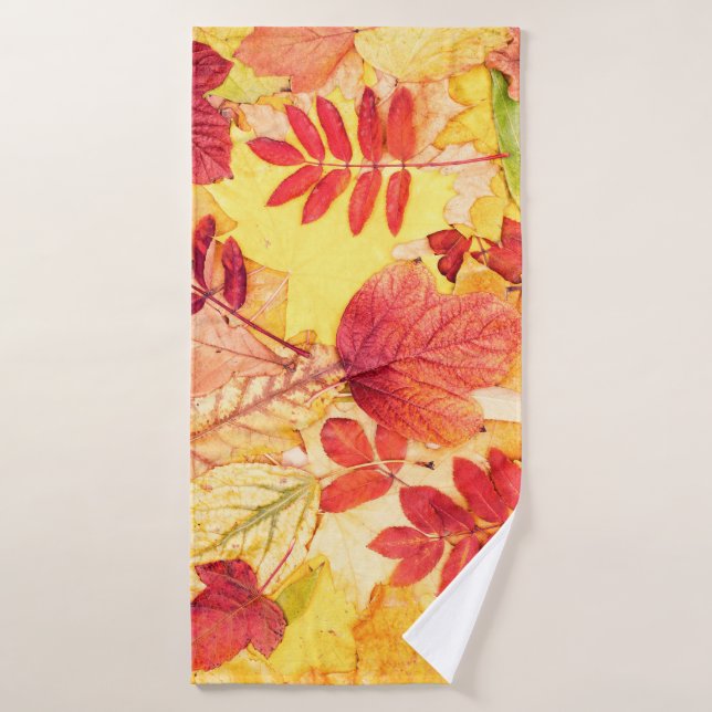 Colourful autumn leaves. Tree fallen leaf pattern. Bath Towel (Bath Towel)
