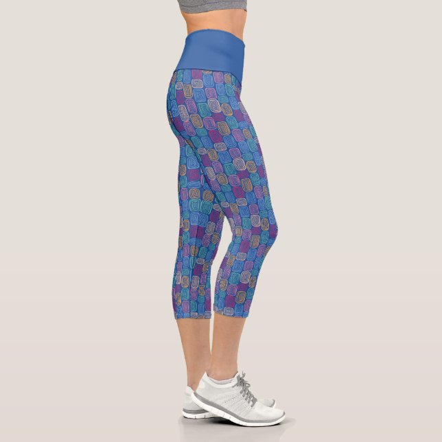 Colourful blue abstract pattern capri leggings (Right)