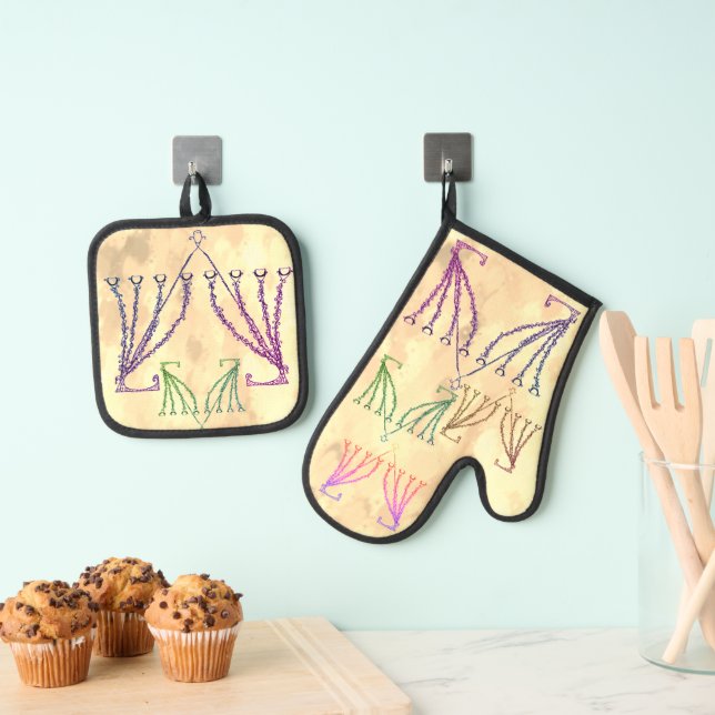 Colourful Chanukah / Hanukkah  Oven Mitt & Pot Holder Set (Insitu(Hanging))