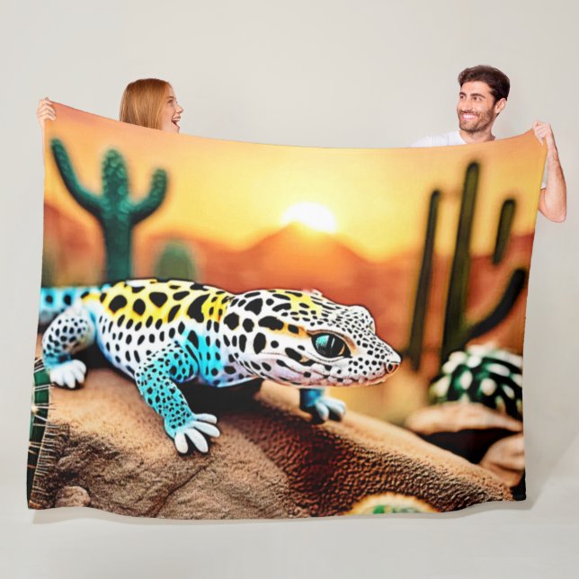 Colourful Gecko Rocks Design Fleece Blanket (In Situ)