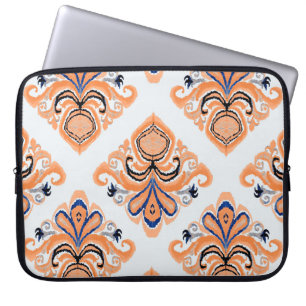 Colourful ikat pattern in vintage style. Elegant e Laptop Sleeve
