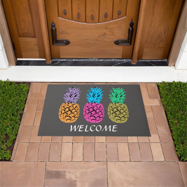 Colourful illustrated Pineapples Doormat (Outdoor)
