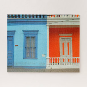 Colourful Iquique street 520-pc Jigsaw Puzzle