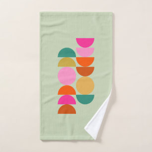 Colourful Mid Century Modern Geometric Green Bath Towel Set