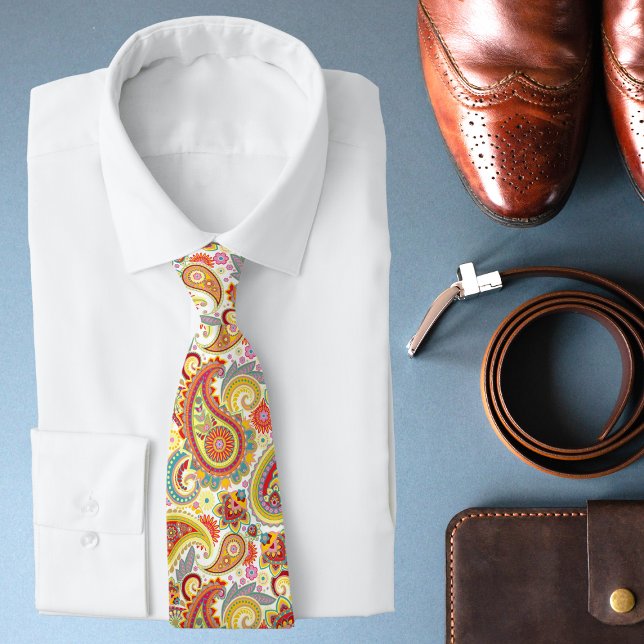 Colourful Modern Stylish Paisley Pattern Tie (Creator Uploaded)