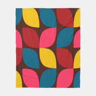 Colourful, modern, trendy, urban flower abstractio fleece blanket