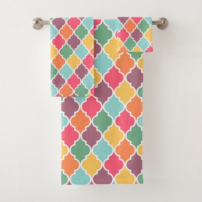 Colourful oriental quatrefoil pattern bath towel set (Insitu)