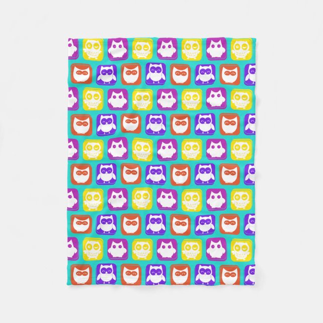 Colourful Owl Pattern Fleece Blanket (Front)