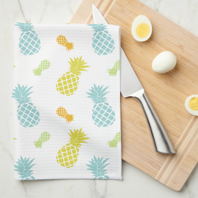 Colourful Pineapples Pattern Tea Towel (Quarter Fold)