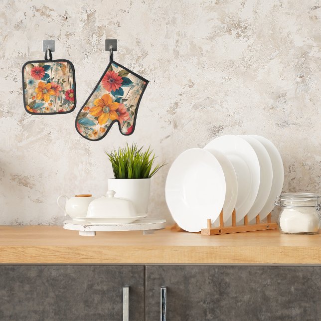Colourful Rustic Flowers Oven Mitt & Pot Holder Set (Creator Uploaded)