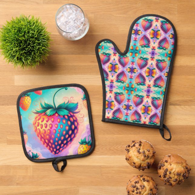 Colourful strawberry oven mitt & pot holder set (Top Down)