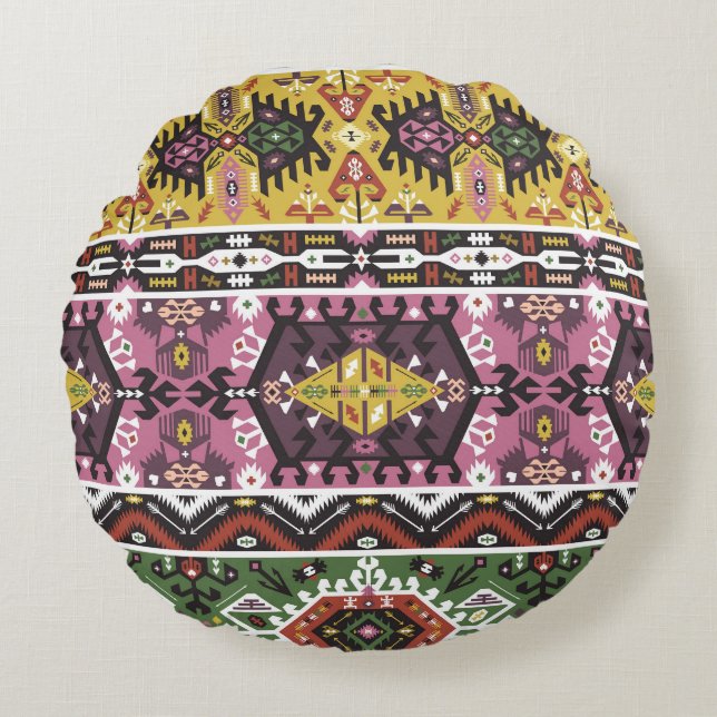 Colourful tribal style, seamless pattern. round cushion (Front)
