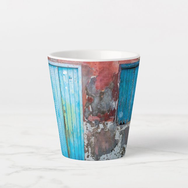 Colourful wall, door and shutters latte mug (Front)