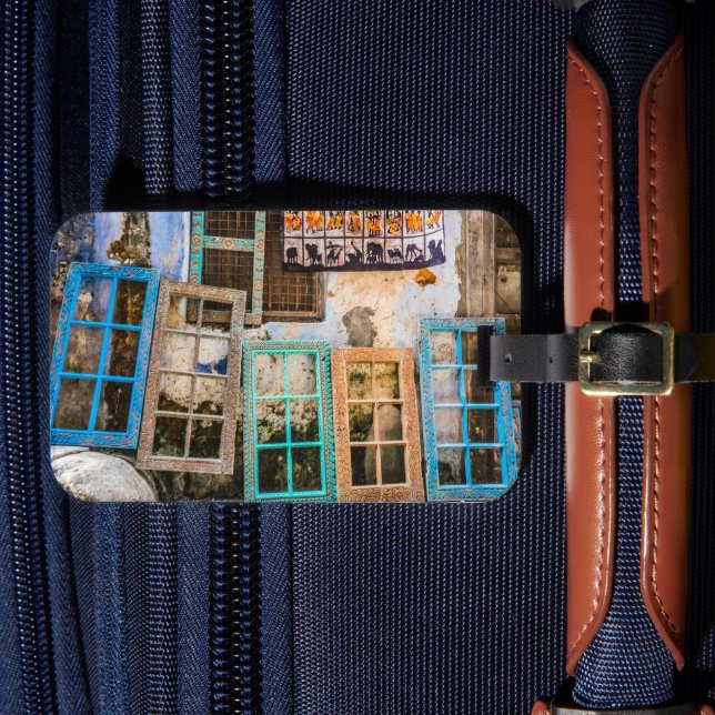 Colourful window frames luggage tag (Front Insitu 4)