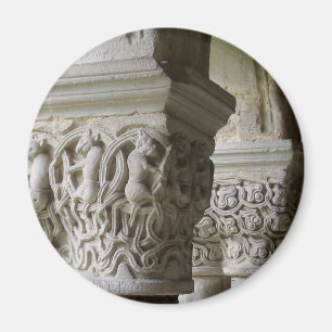 Columns Magnet