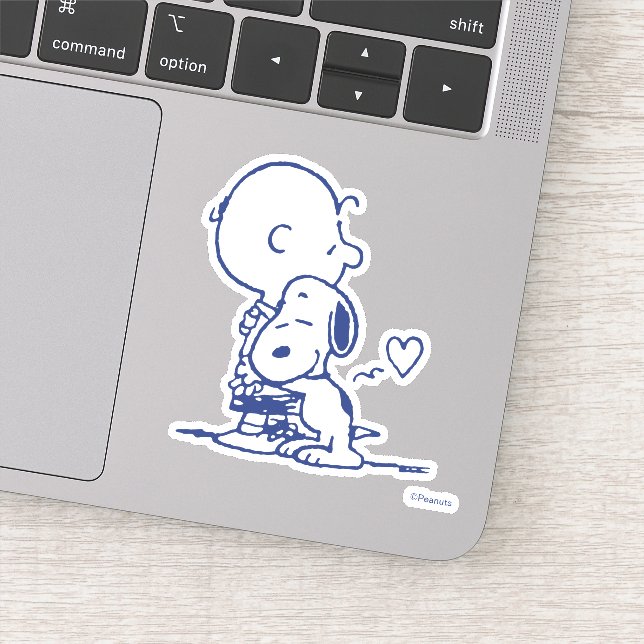 Comfort & Security | Charlie & Snoopy Hug (Detail)