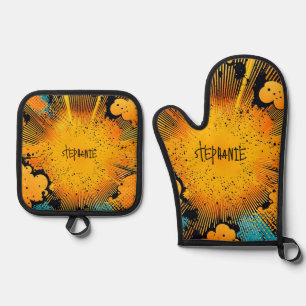 Comic Style Pop Art Explosion (8) Oven Mitt & Pot Holder Set