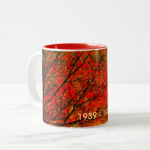 Commemorative poppies Two-Tone coffee mug