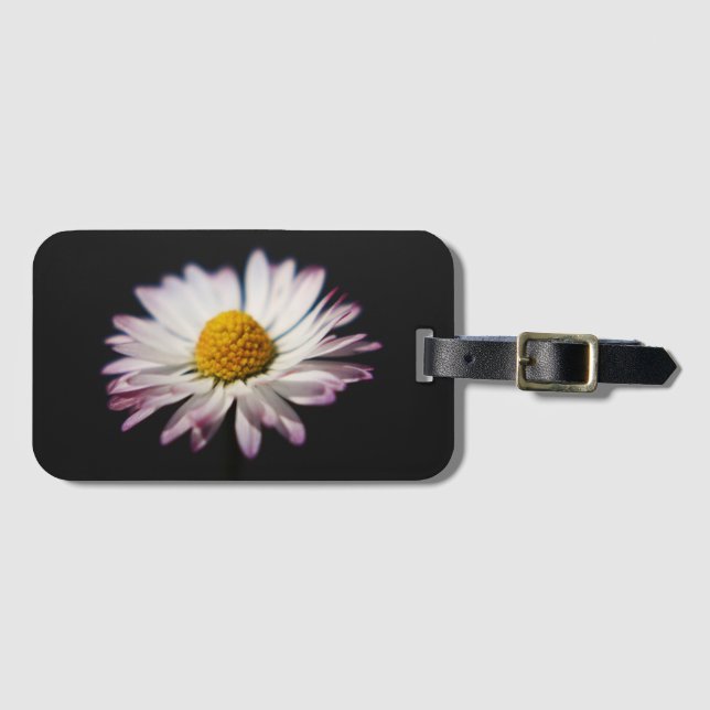 Common Daisy bc ltcna Luggage Tag (Front Horizontal)