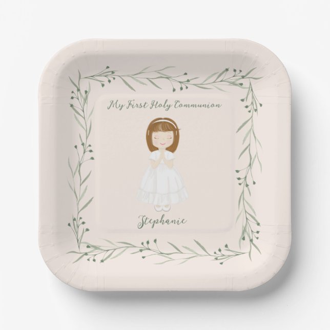 Communion Girl Praying Paper Plate (Front)