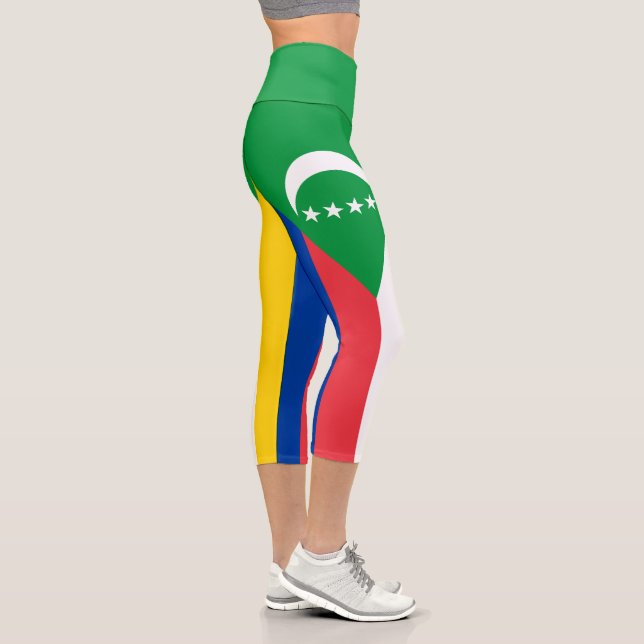 Comoros Flag Capri Leggings (Right)