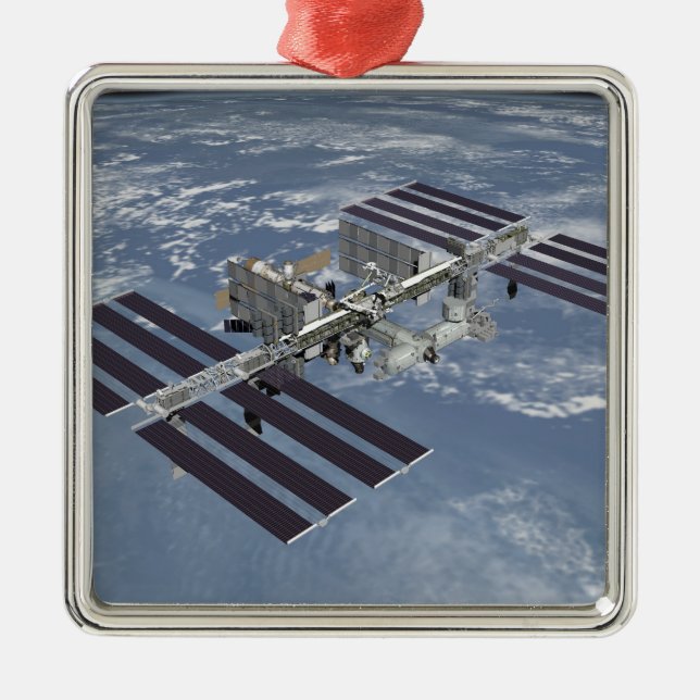 Computer generated view 27 metal tree decoration (Front)
